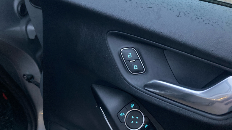 Ford Puma 1.0 EcoBoost Hybrid mHEV ST-Line X First Ed 5dr Petrol Hatchback